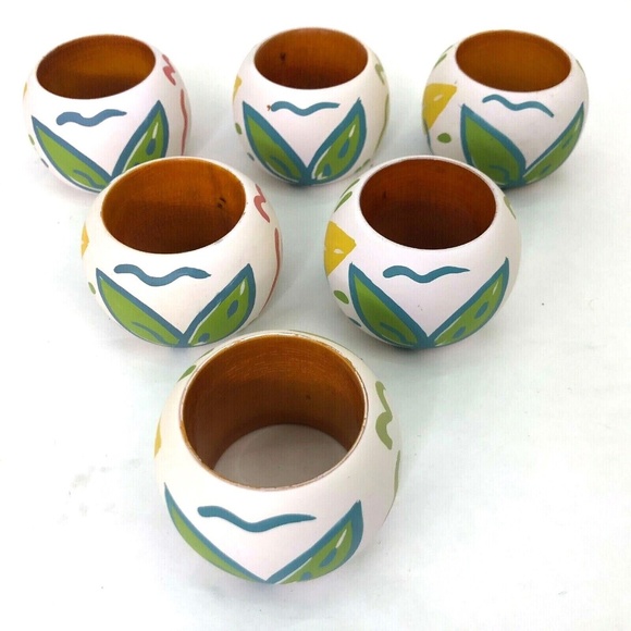 Wood Round Lacquer Napkin Rings Multicolor Floral Cream Set of‎ 6 Pastel Easter - Picture 3 of 9
